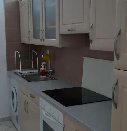 Apartamento Alexandros Cosy House For Family Vacation *