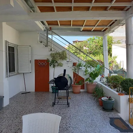 Alexandros Cosy House For Family Vacation La Canea