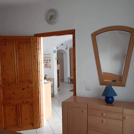 Alexandros Cosy House For Family Vacation Daire