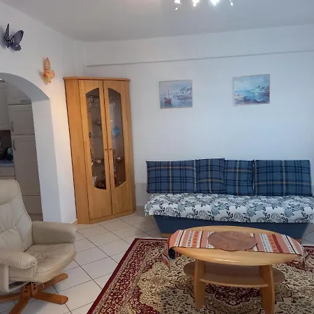 Alexandros Cosy House For Family Vacation Daire Hanya