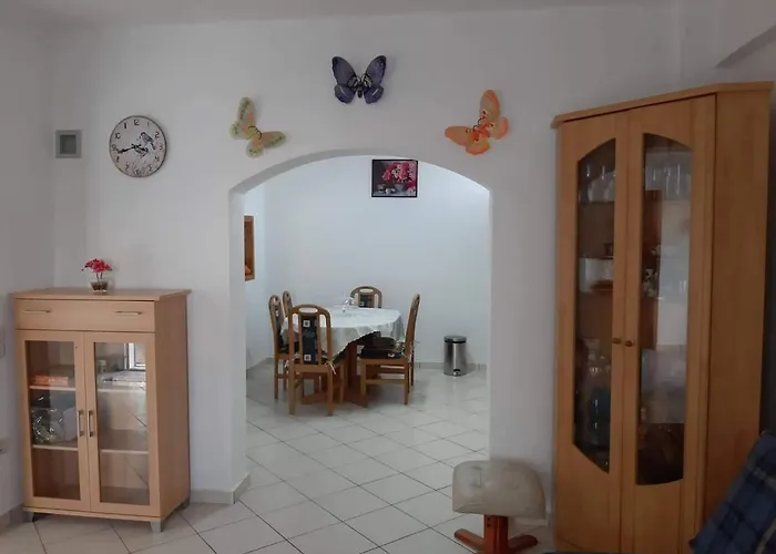 Alexandros Cosy House For Family Vacation